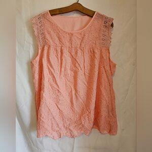 Plus Size Sleeveles Top Blouse 2XL